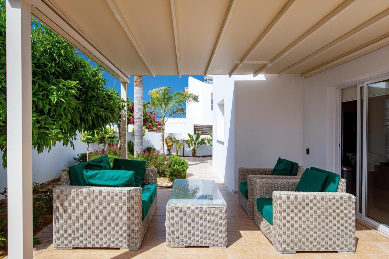 Villa Nova โปรทาราส ภายนอก รูปภาพ