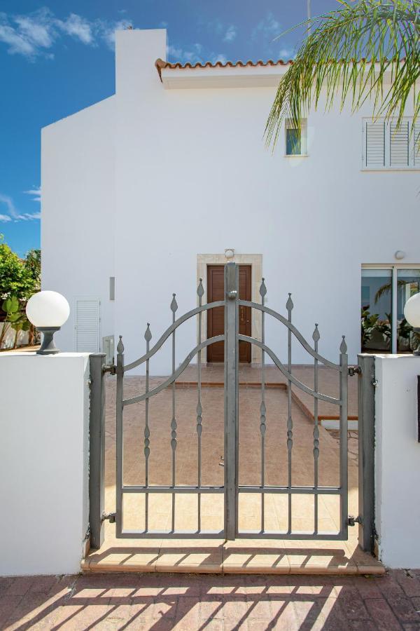 Villa Nova โปรทาราส ภายนอก รูปภาพ